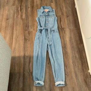 Hardly worn Levi’s denim sleeveless jumpsuit